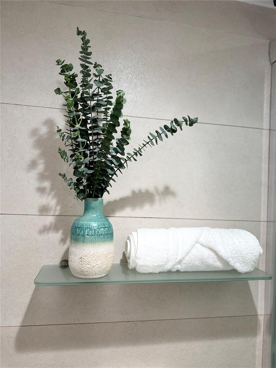 COND. SAINT TROPEZ - Residential