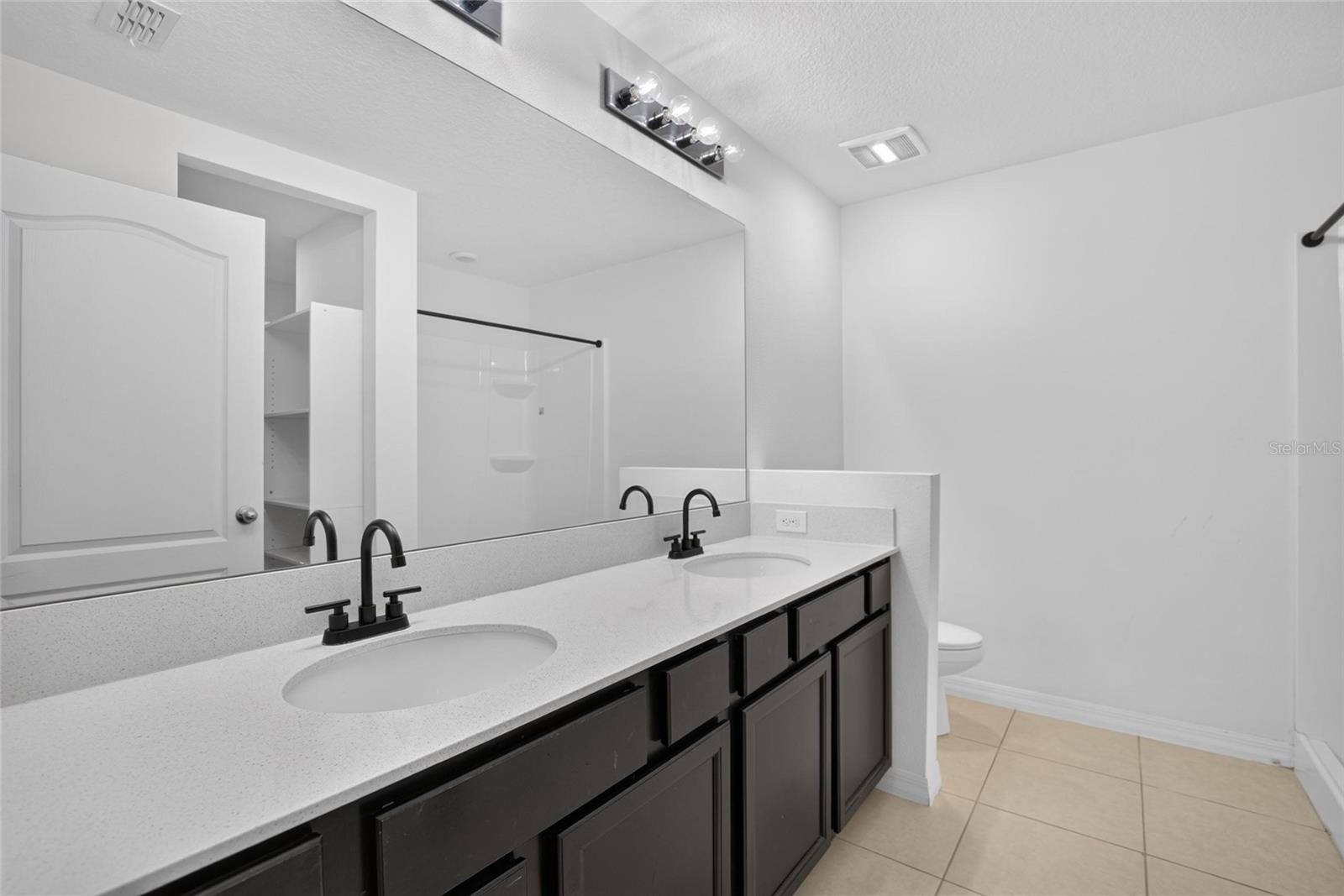 WYNNMERE WEST PH 2 & 3 - Residential Lease