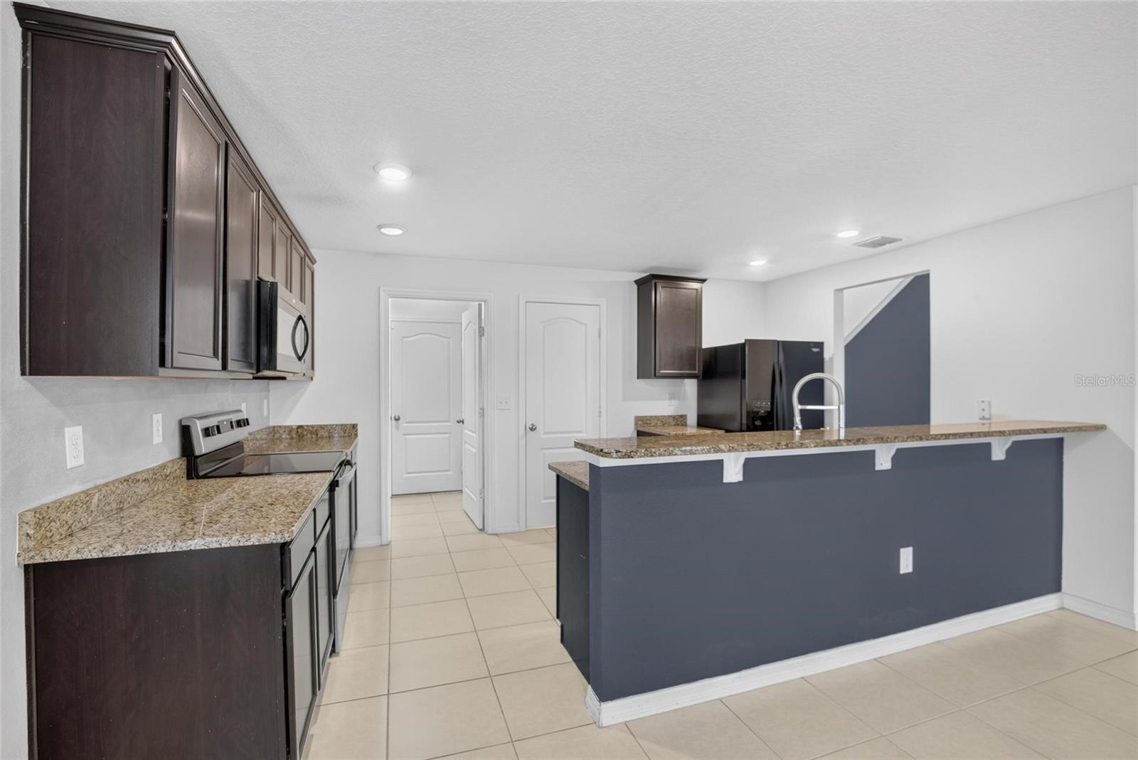 WYNNMERE WEST PH 2 & 3 - Residential Lease