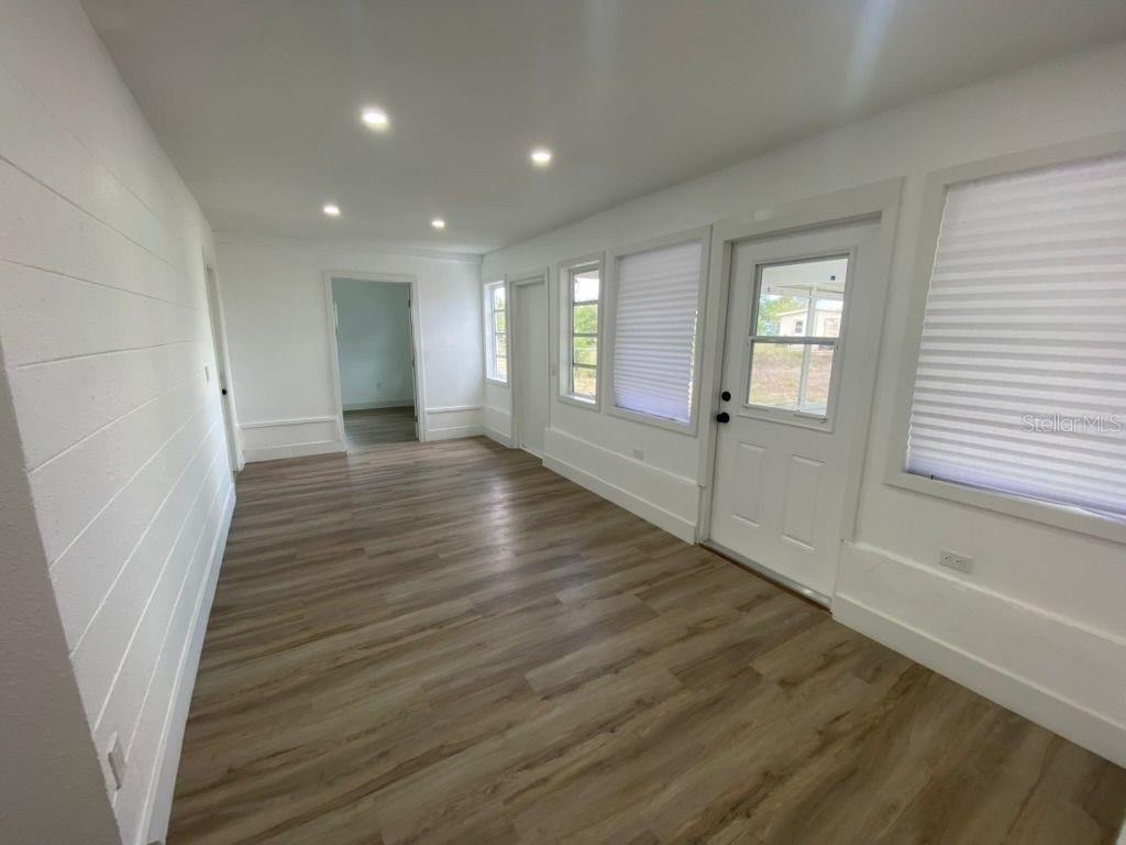 PORT CHARLOTTE SEC 033 - Residential Lease