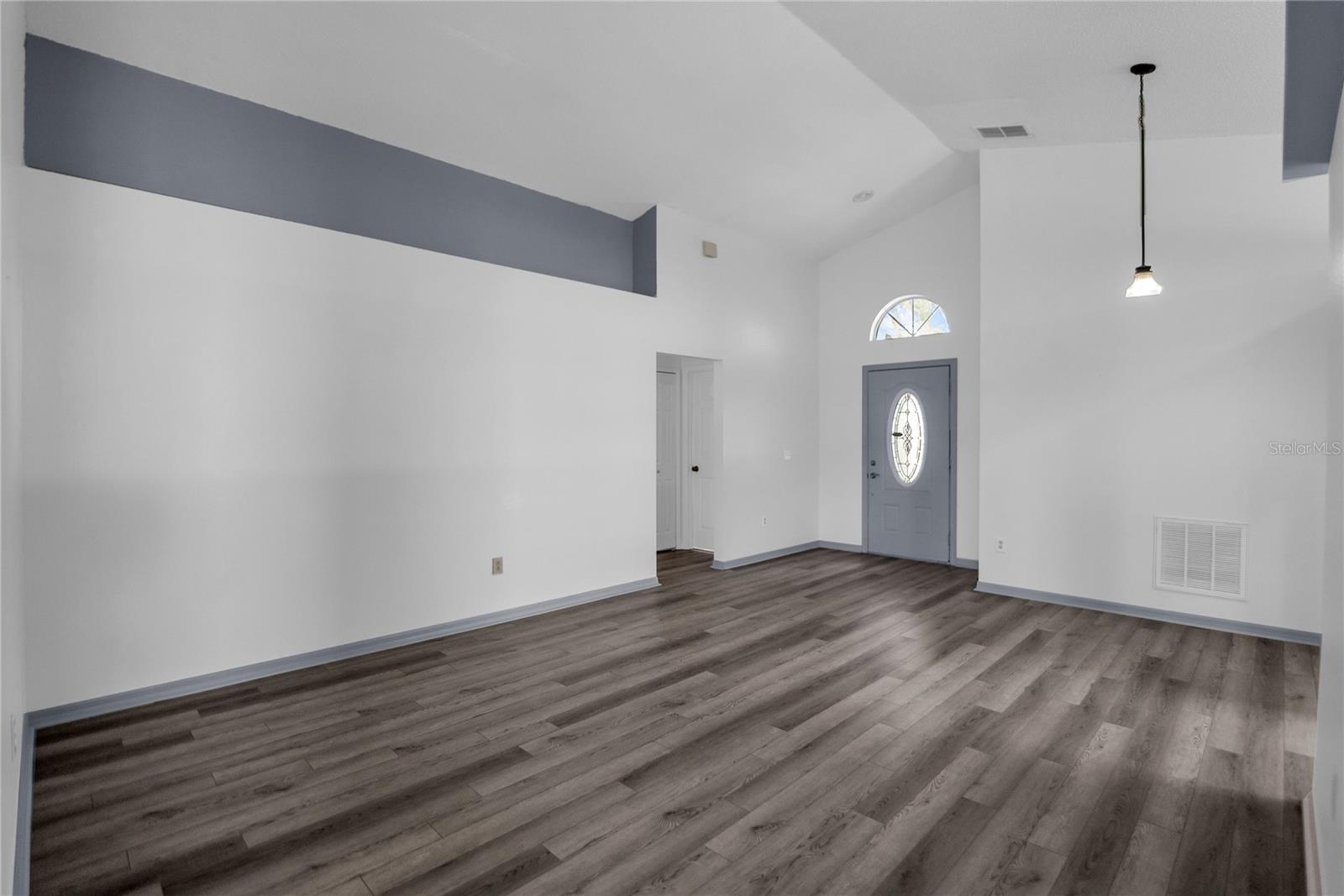 FLORIDA PINES - Residential