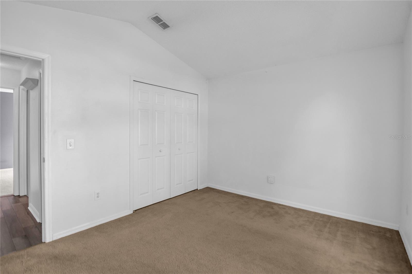 FLORIDA PINES - Residential