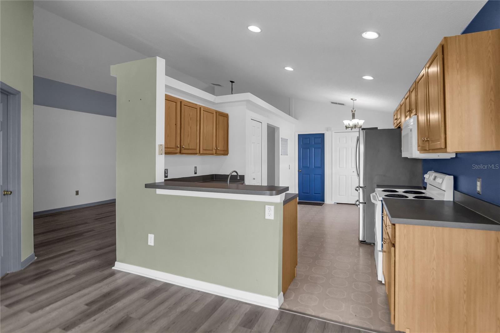 FLORIDA PINES - Residential