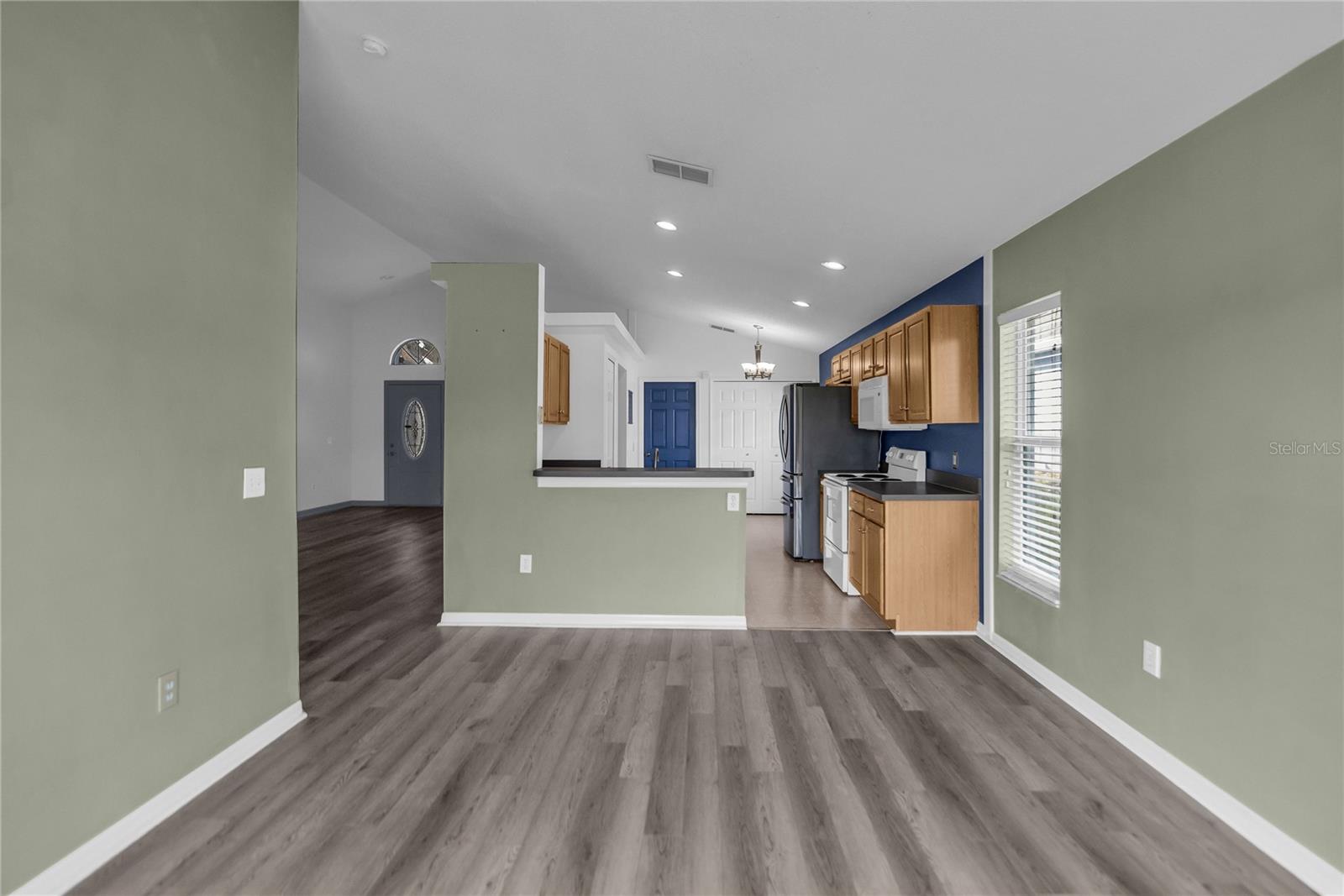 FLORIDA PINES - Residential