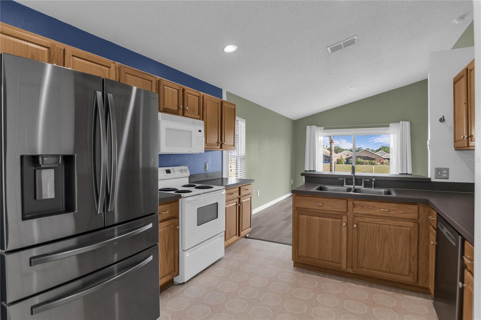 FLORIDA PINES - Residential