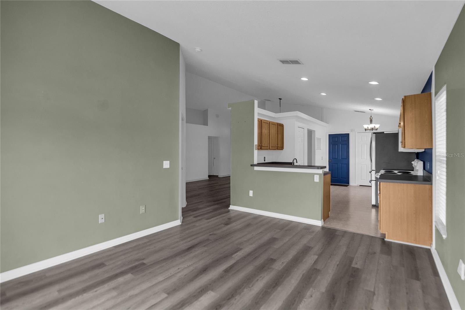 FLORIDA PINES - Residential