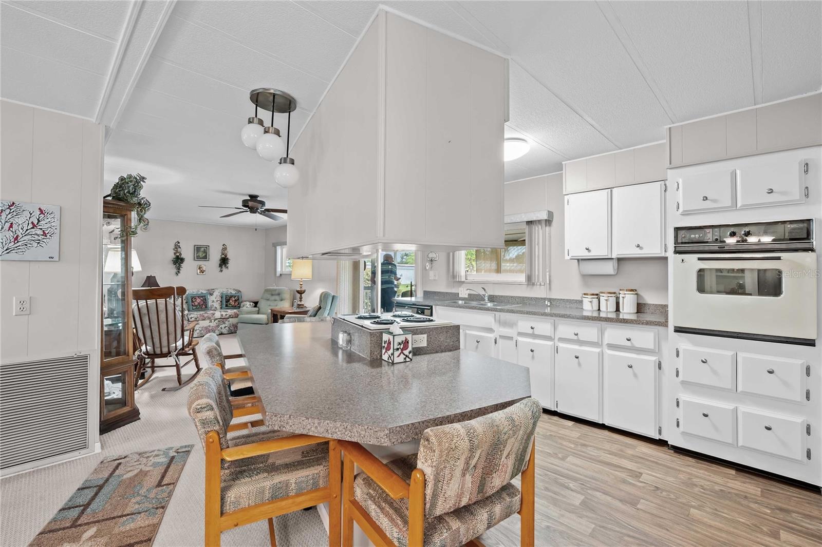 LAKE BETMAR ESTATES - Residential