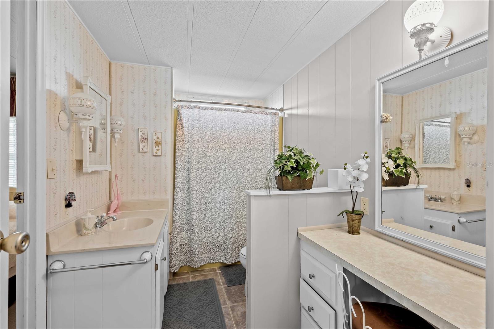 LAKE BETMAR ESTATES - Residential