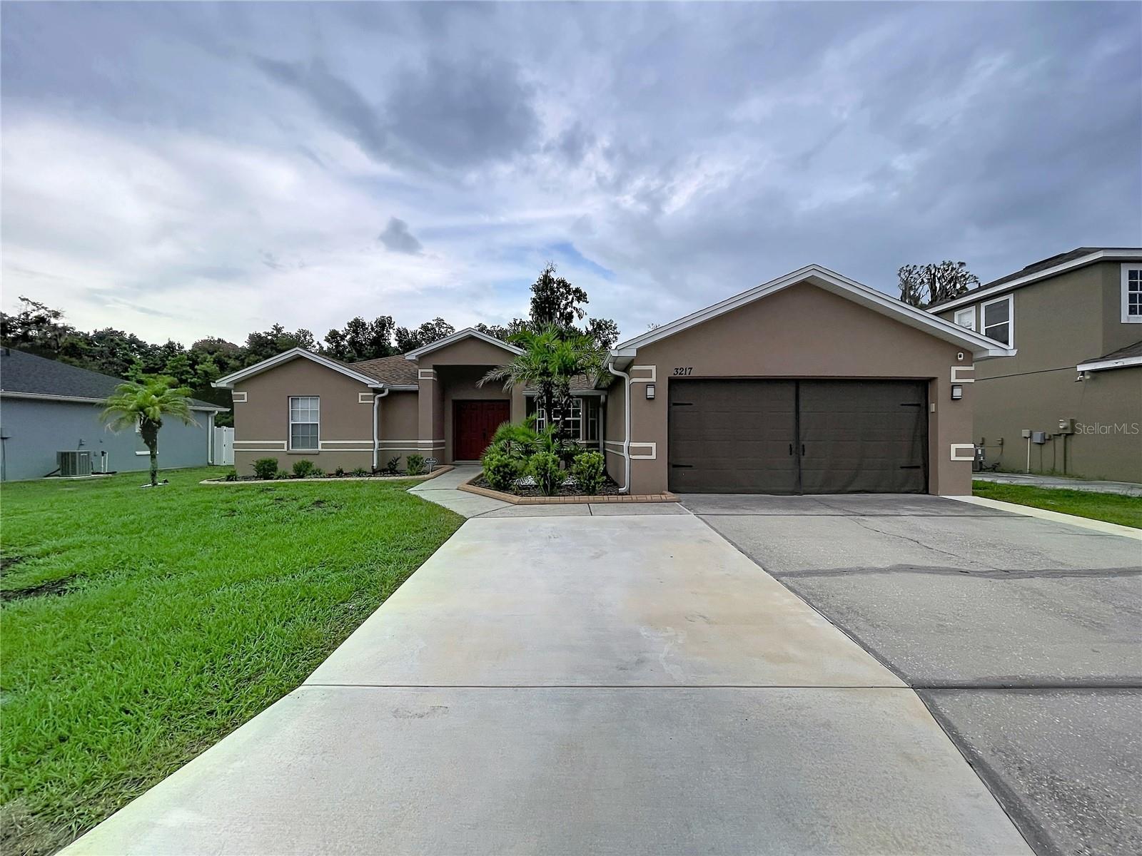 ENCLAVE AT IMPERIAL LAKES - Residential