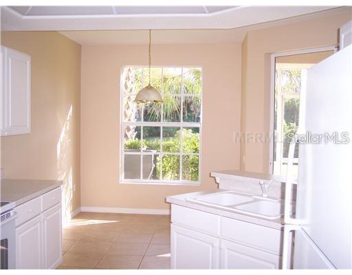 ARIELLE/PALMER RANCH SEC PH 04 - Residential Lease