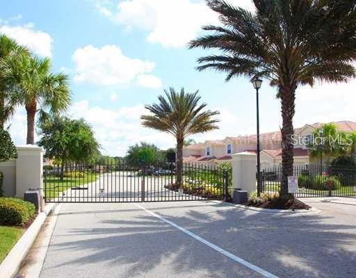 ARIELLE/PALMER RANCH SEC PH 04 - Residential Lease