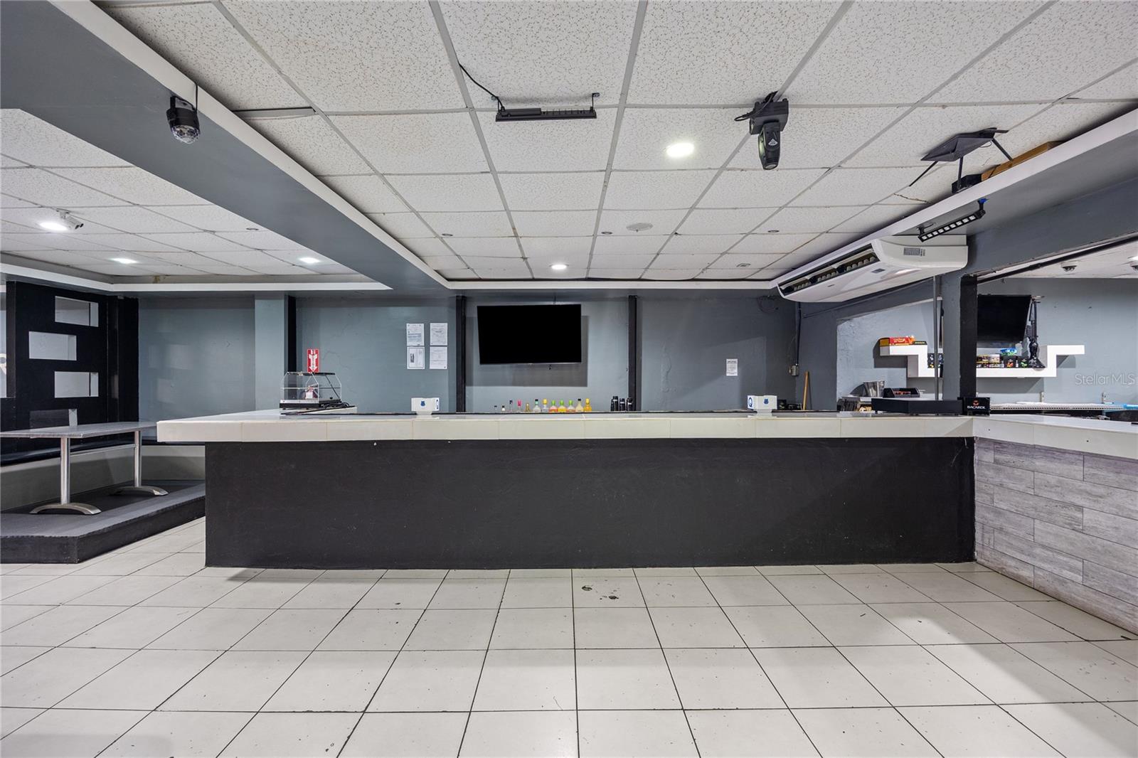 HATO REY NORTE - Commercial Sale
