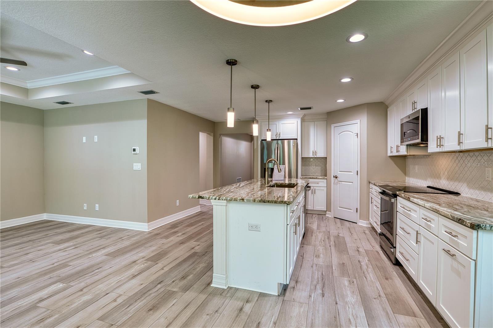BAY VISTA BLVD ADD 03 - Residential