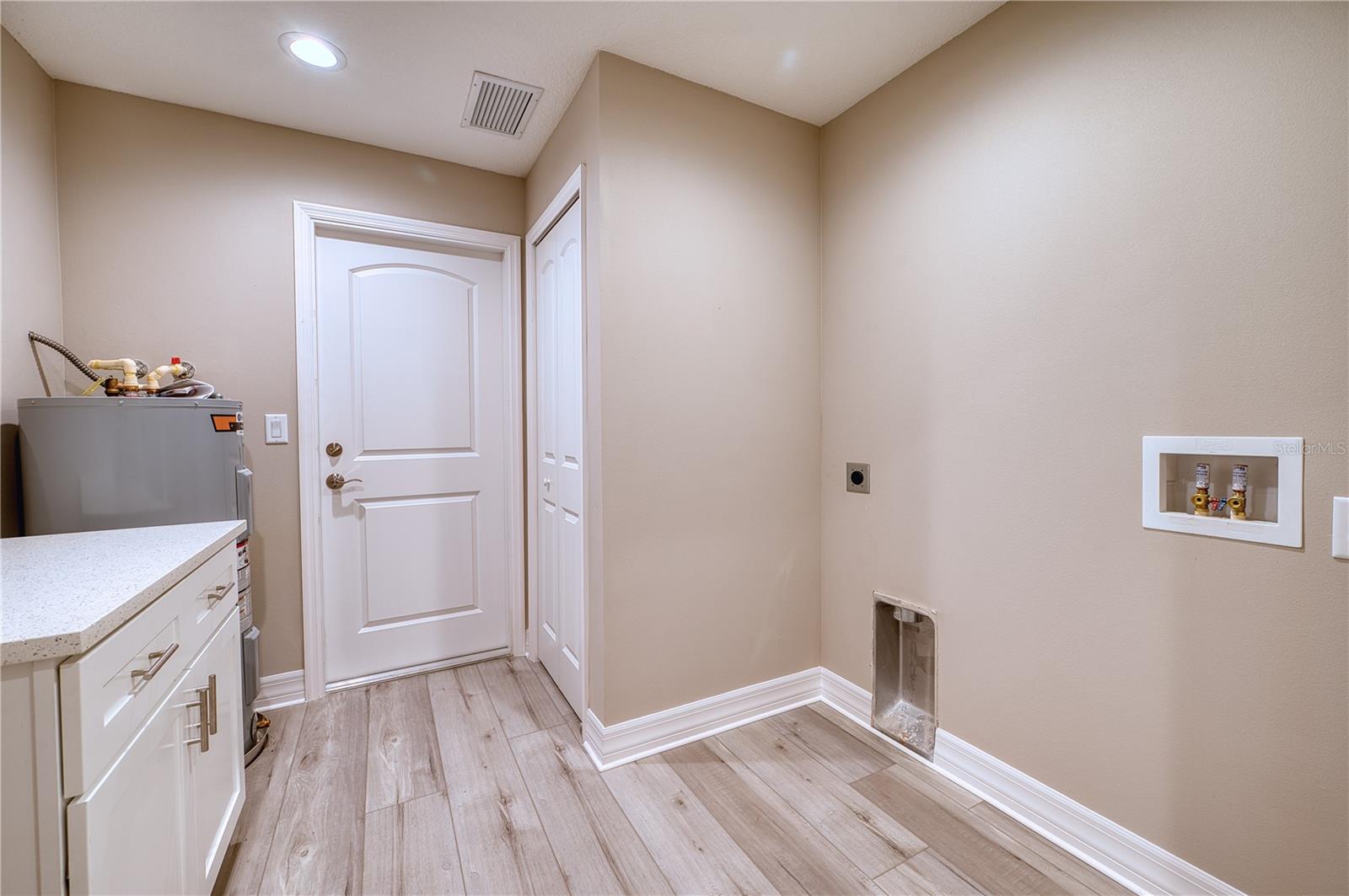 BAY VISTA BLVD ADD 03 - Residential