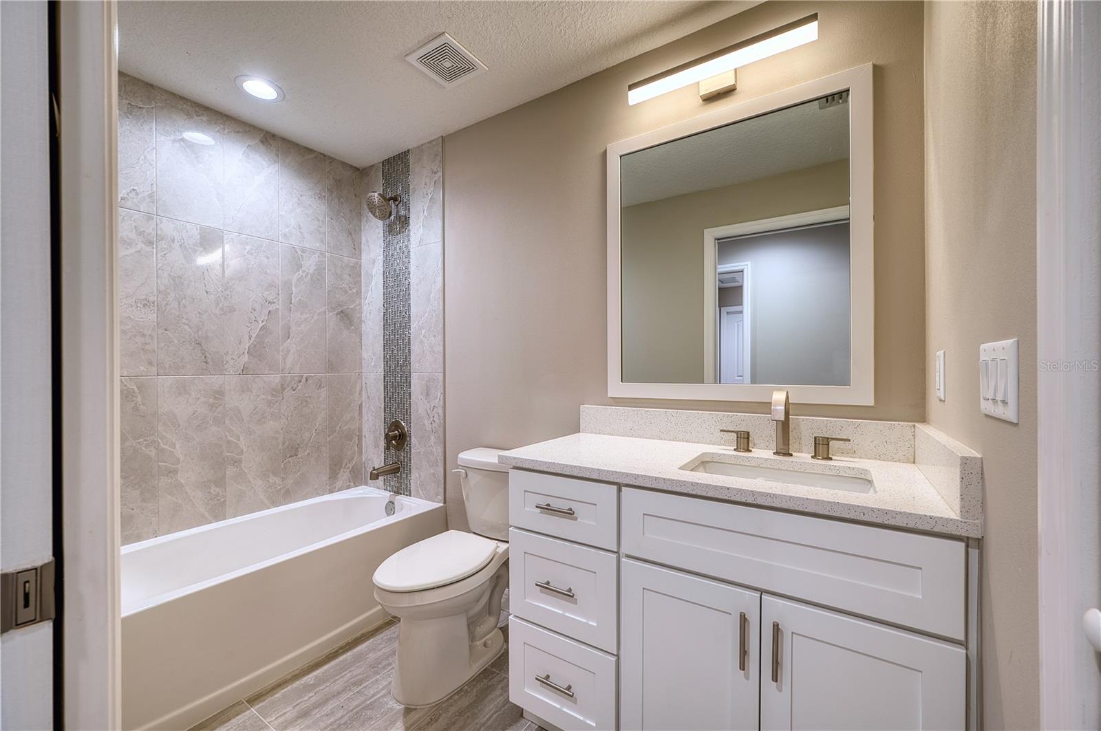 BAY VISTA BLVD ADD 03 - Residential