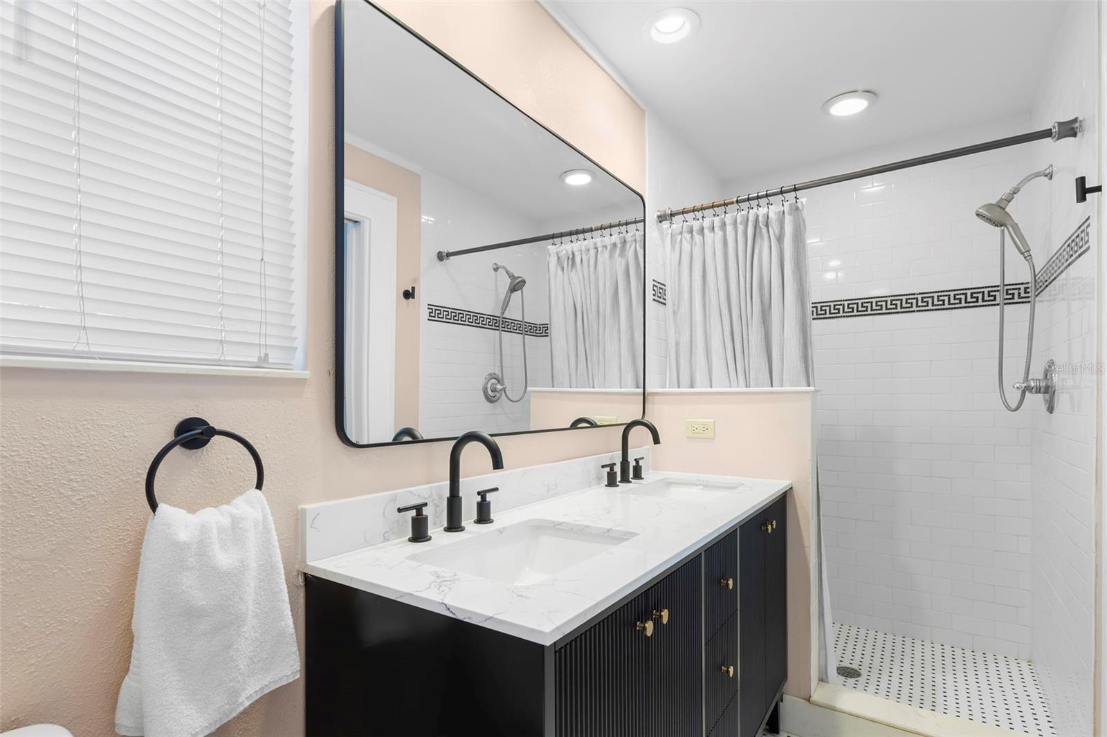 GREATER EUCLID PLACE - Residential