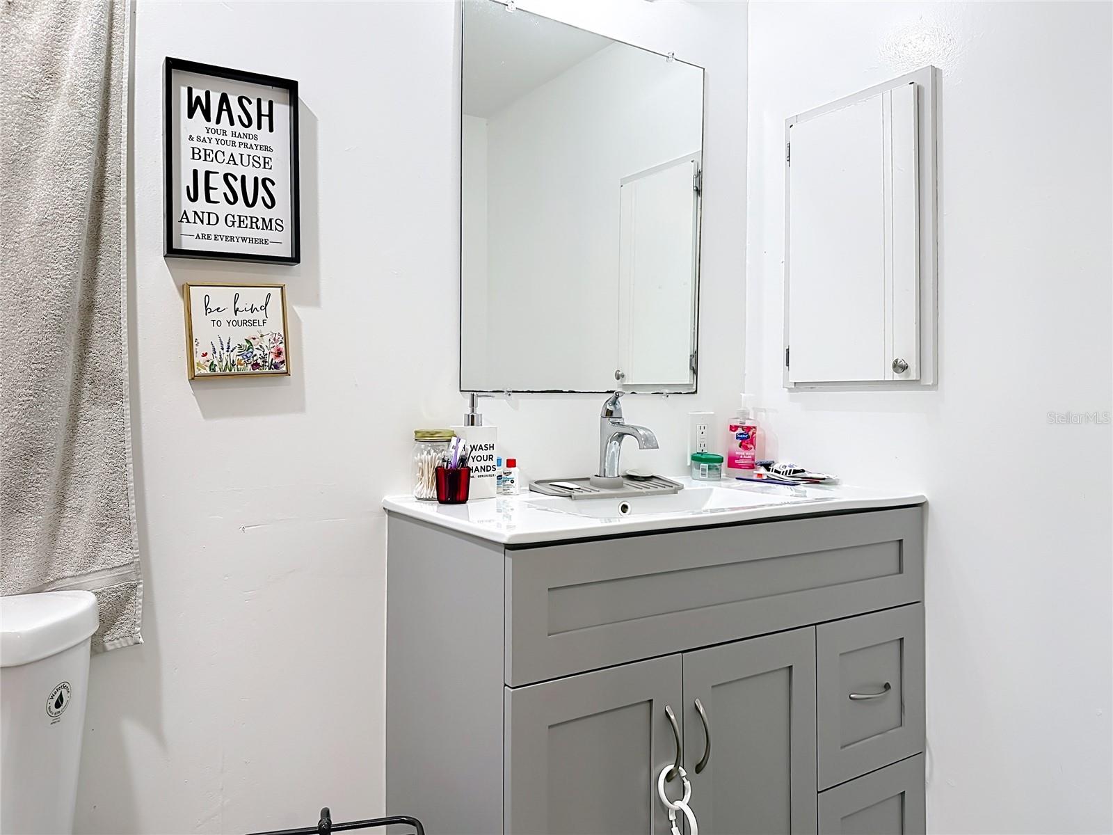 PHASE/MONTGOMERY ACRES - Residential