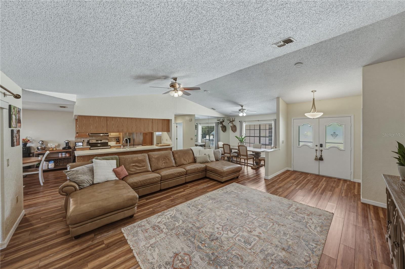 THE HEATHER PHASE VI - Residential