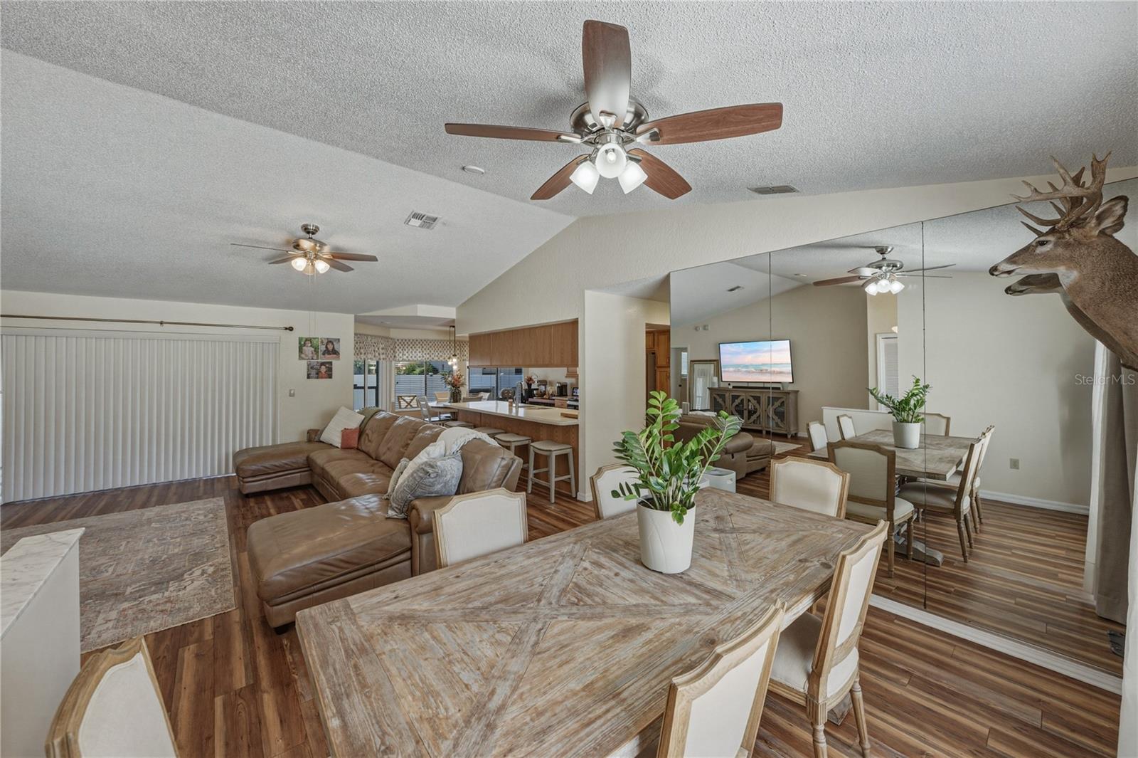 THE HEATHER PHASE VI - Residential