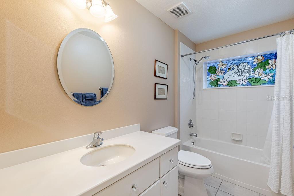 TAVARES ROYAL HARBOR PH 02 LT 179 - Residential