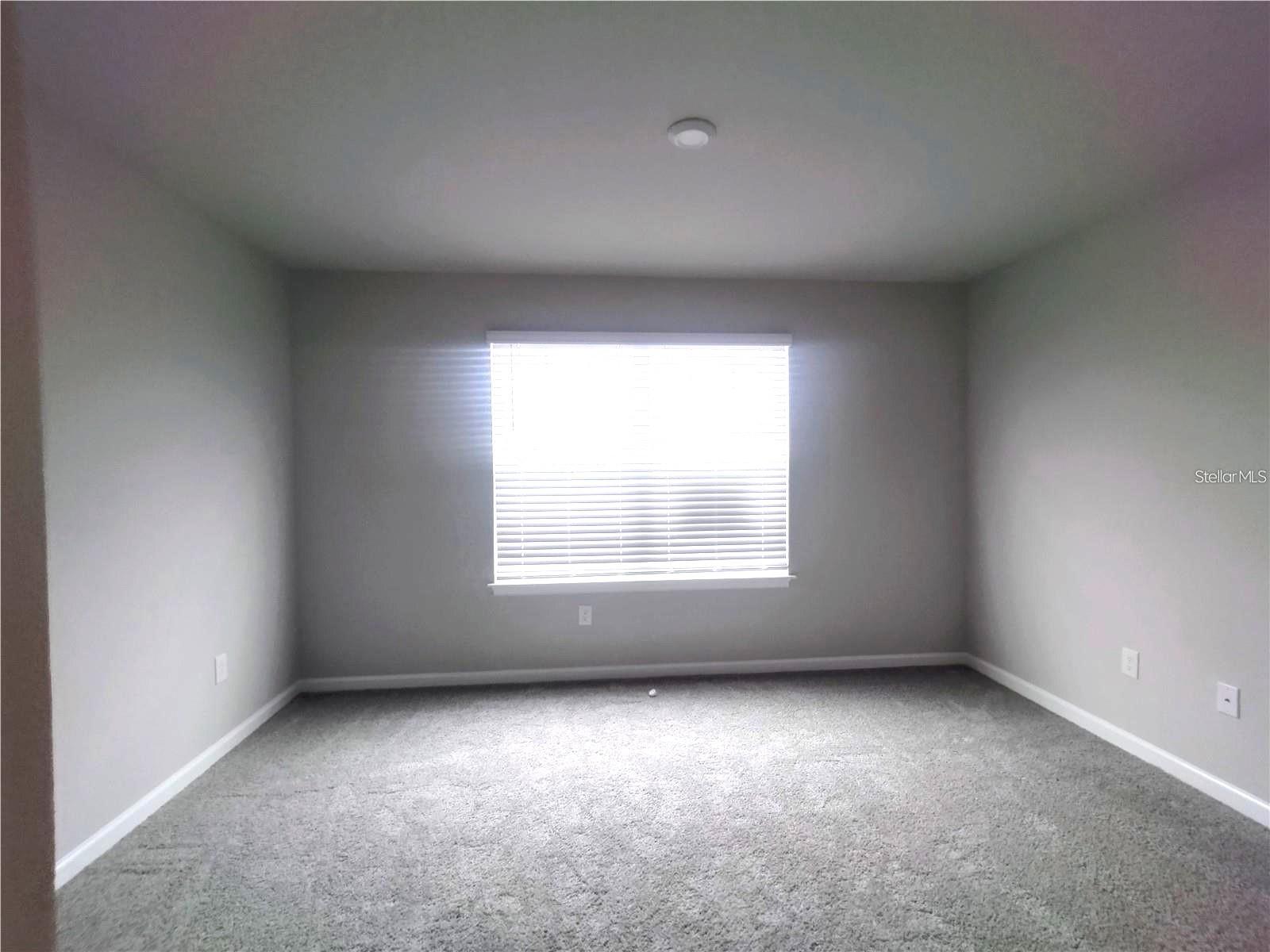 VOLANTI - Residential Lease