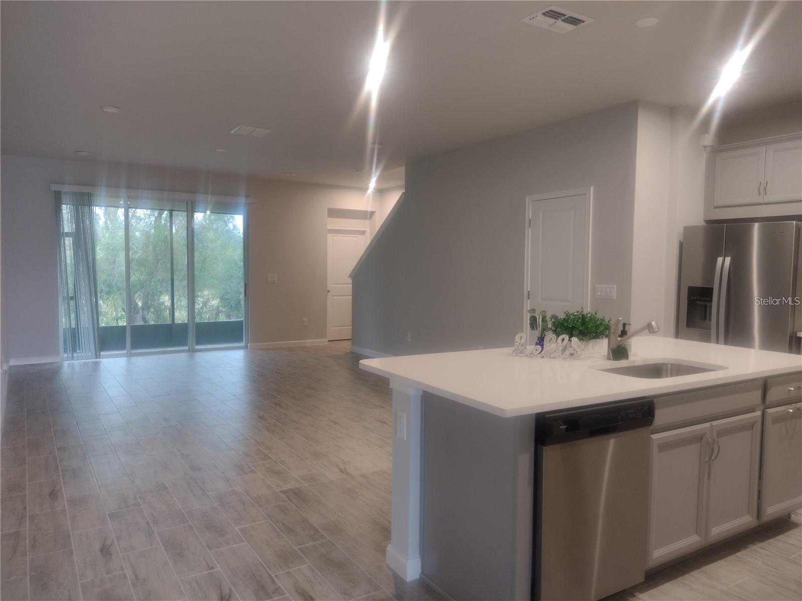 VOLANTI - Residential Lease