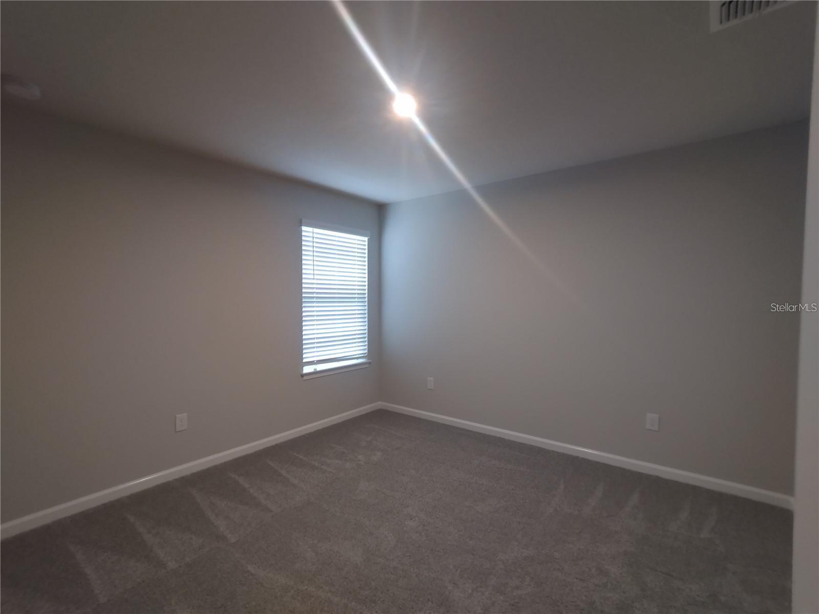VOLANTI - Residential Lease