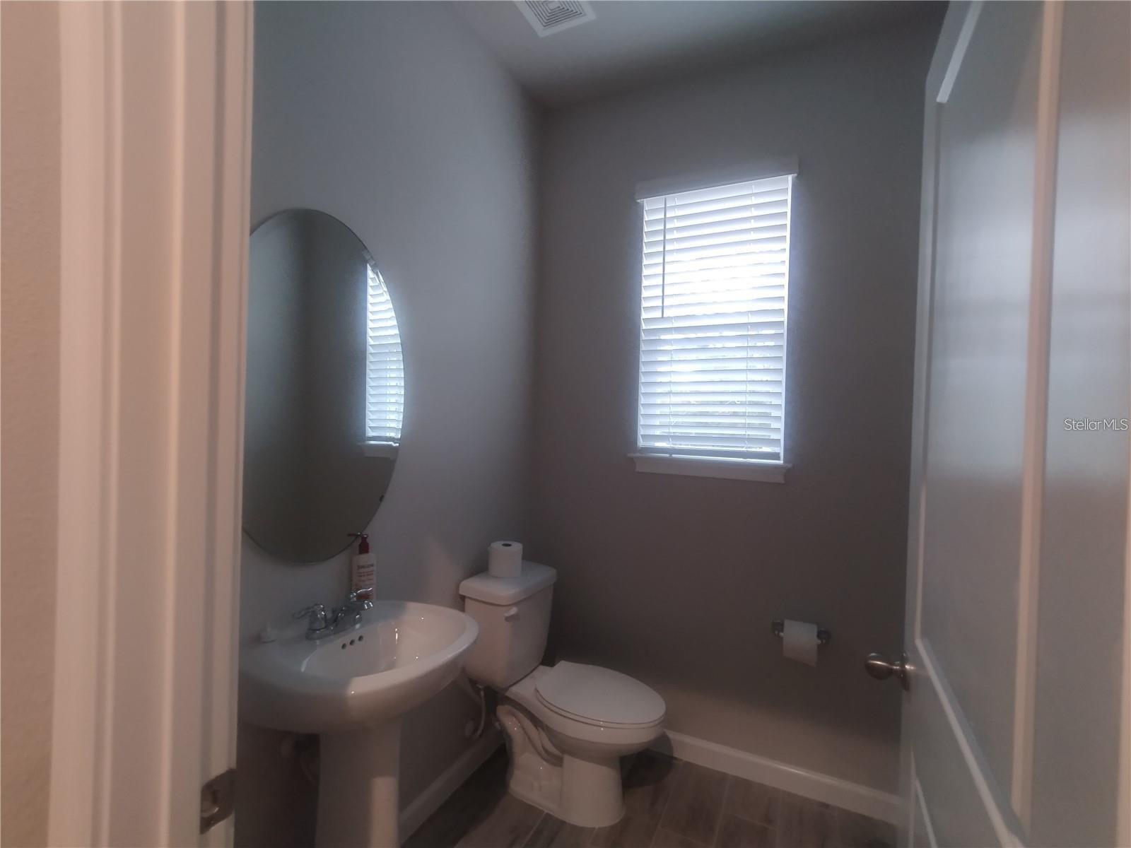 VOLANTI - Residential Lease