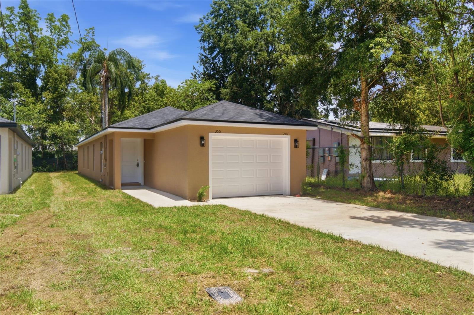 EUSTIS ROSENWALD GARDENS - Residential