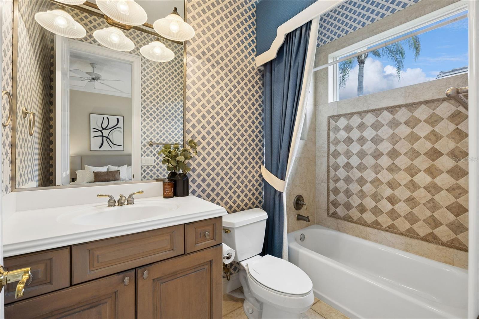 ALAQUA LAKES PH 6 - Residential