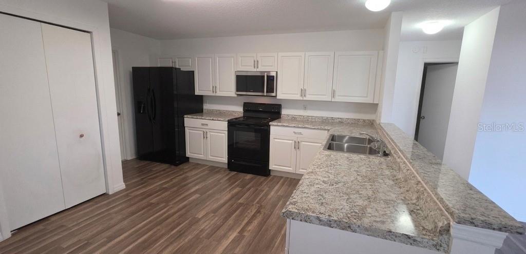 DEANS LANDING AT SHEFFIELD FOREST - Residential