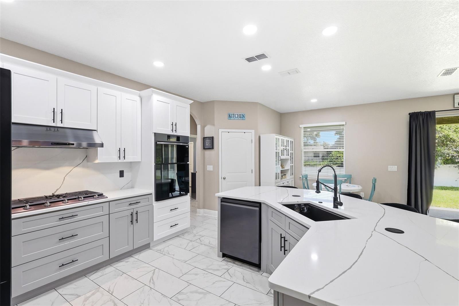 LAKE BATON ESTATES - Residential