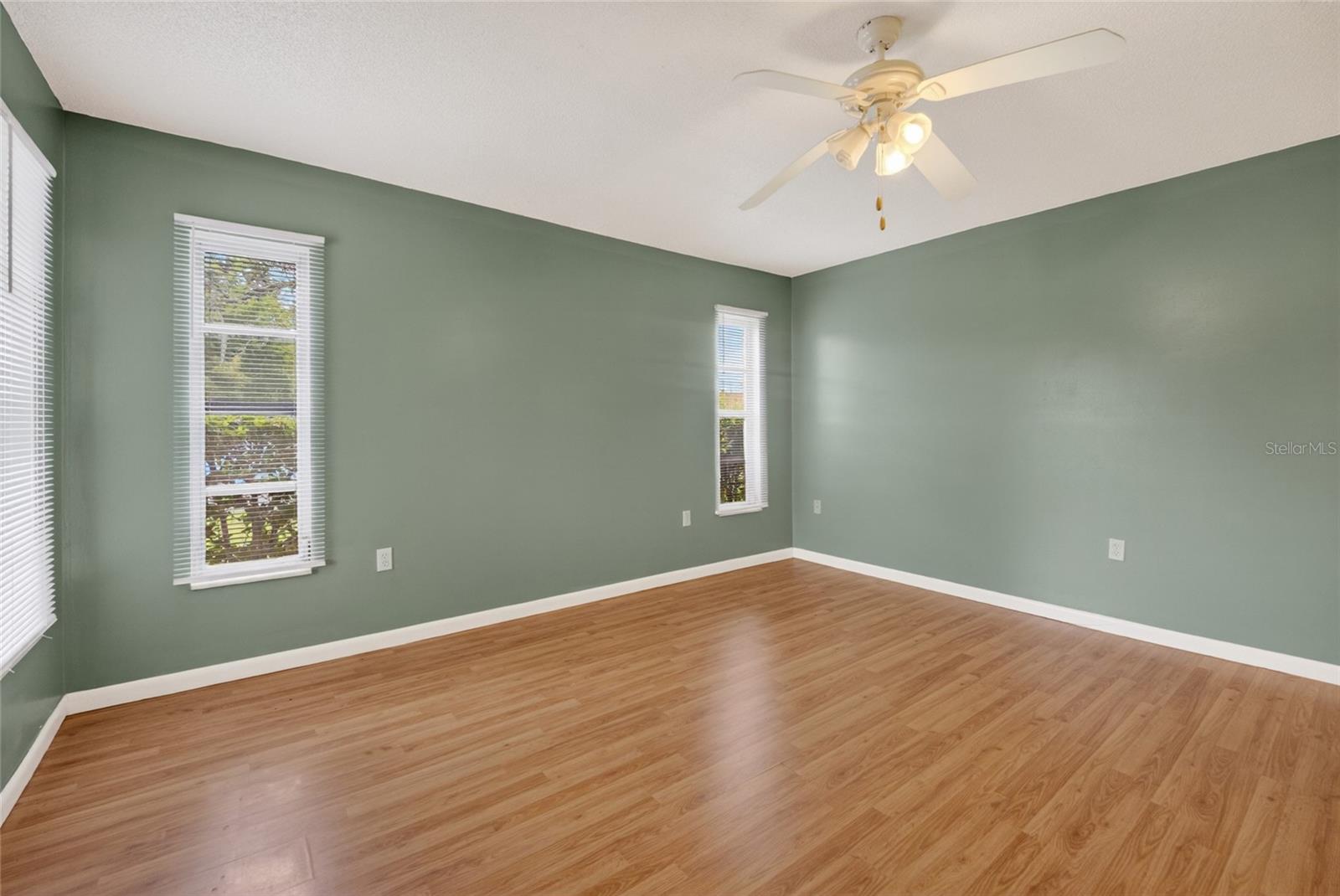 SILVER SPGS SHORES - Residential