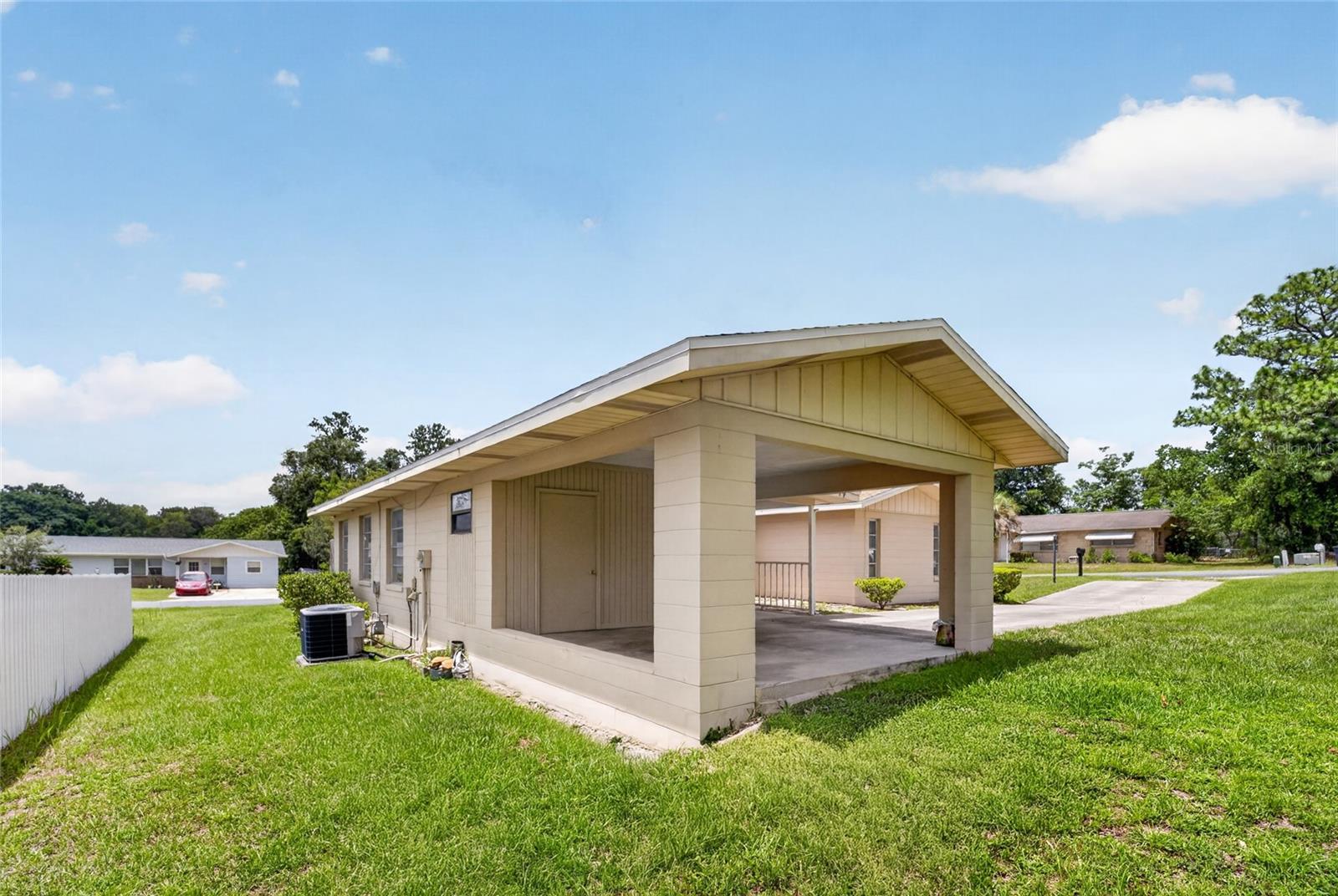 SILVER SPGS SHORES - Residential