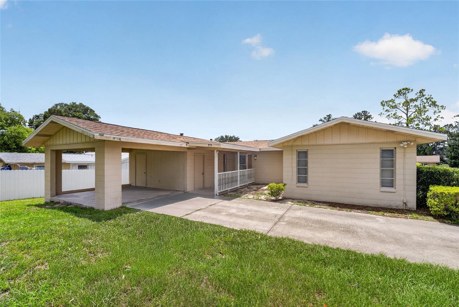 SILVER SPGS SHORES - Residential