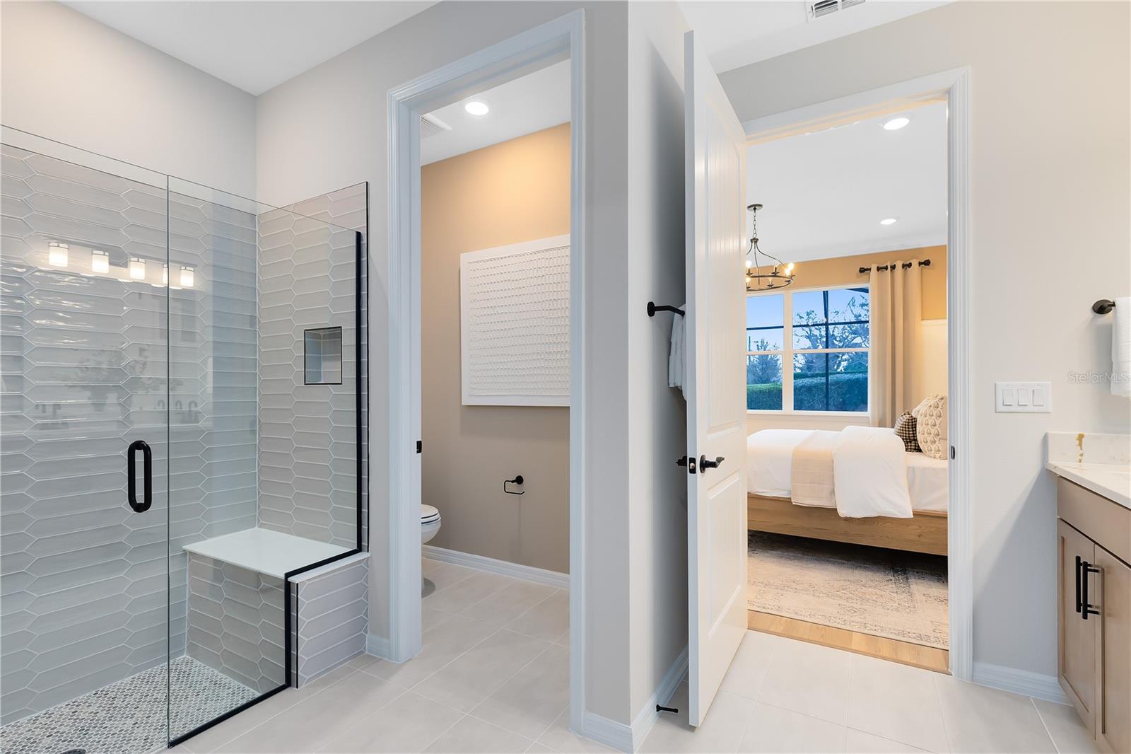 DEL WEBB TWIN LAKES - Residential