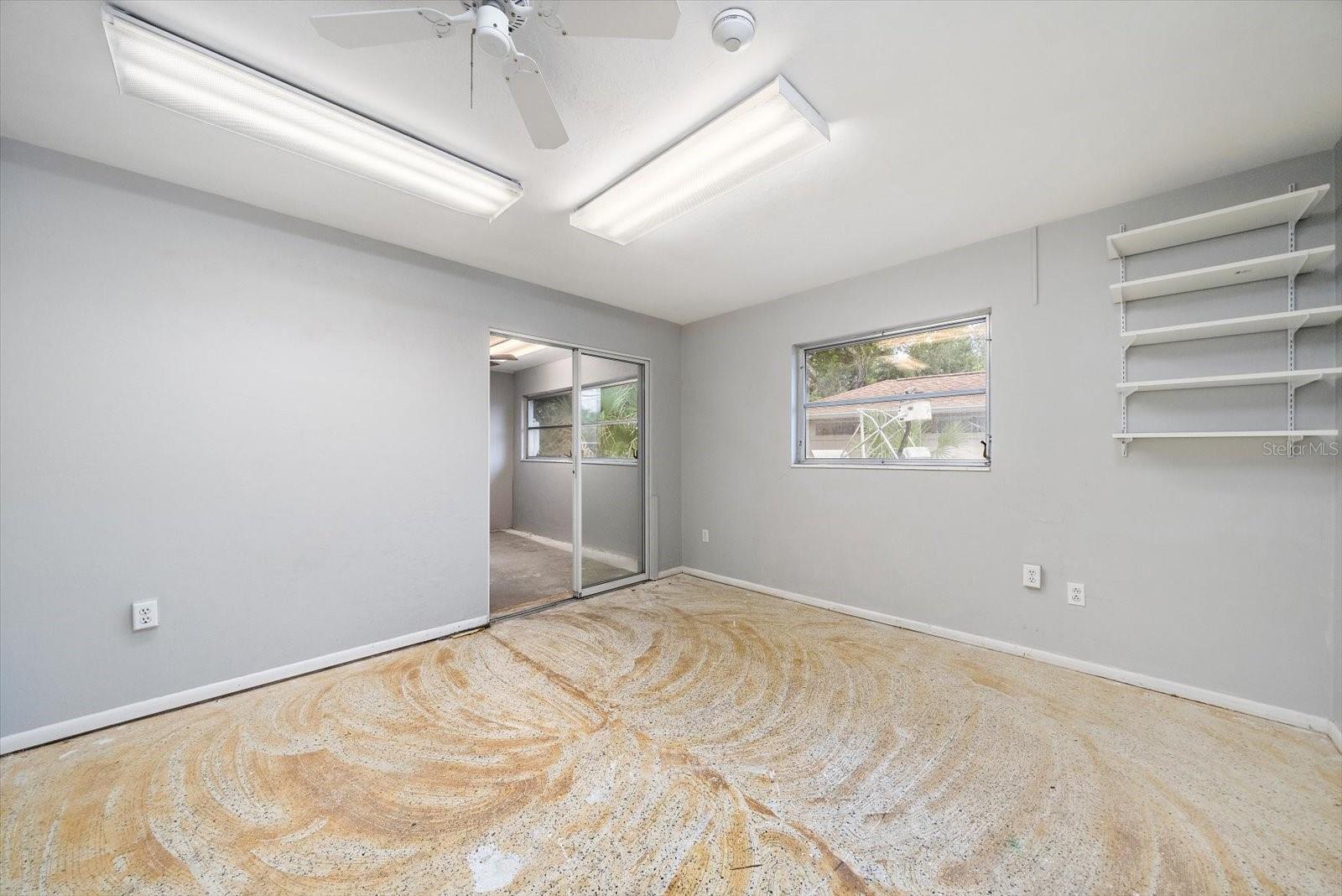 SARASOTA SPGS - Commercial Sale