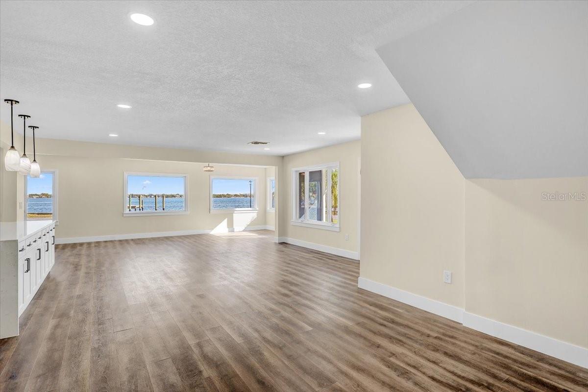 RIO VISTA - Residential
