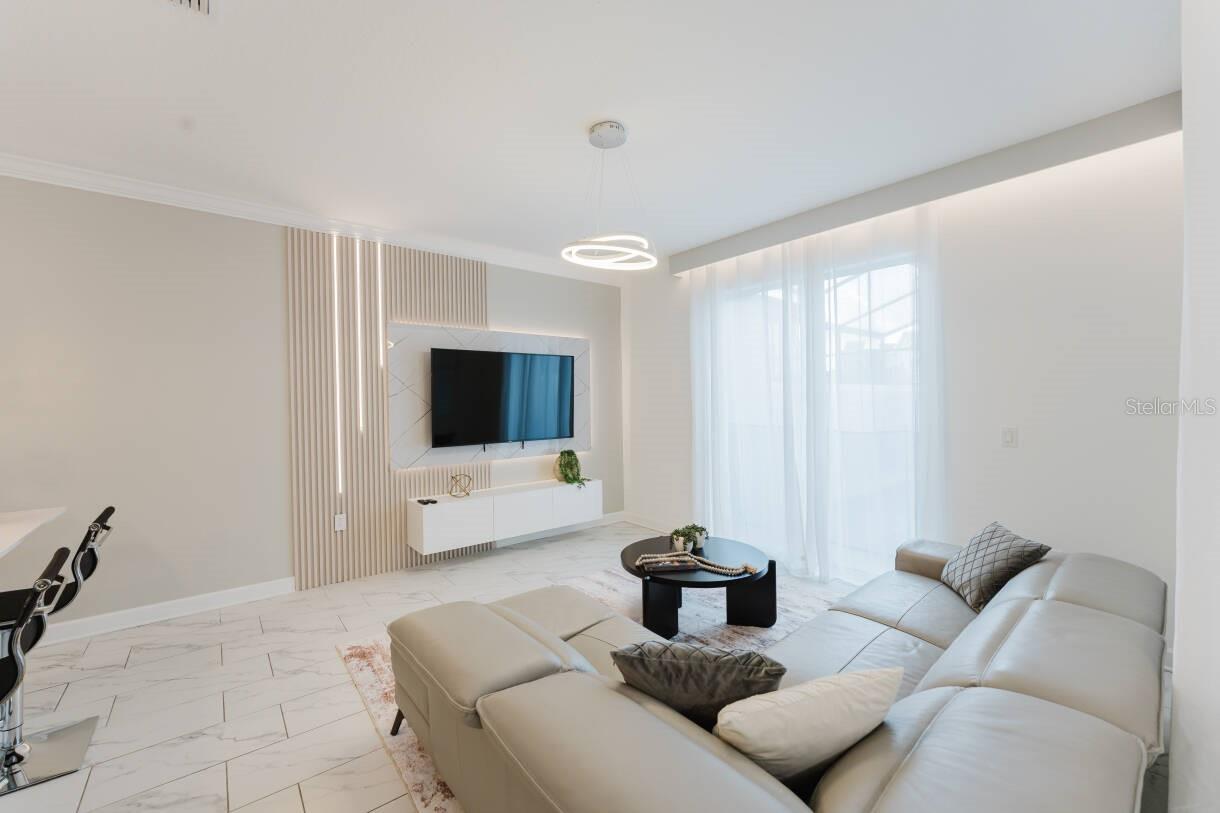 COVE AT STOREY LAKE 4 - Residential Lease