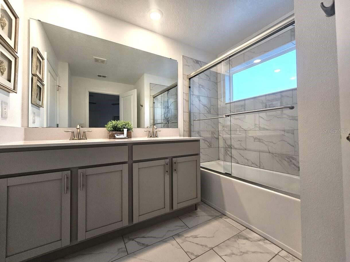 COVE AT STOREY LAKE 4 - Residential Lease