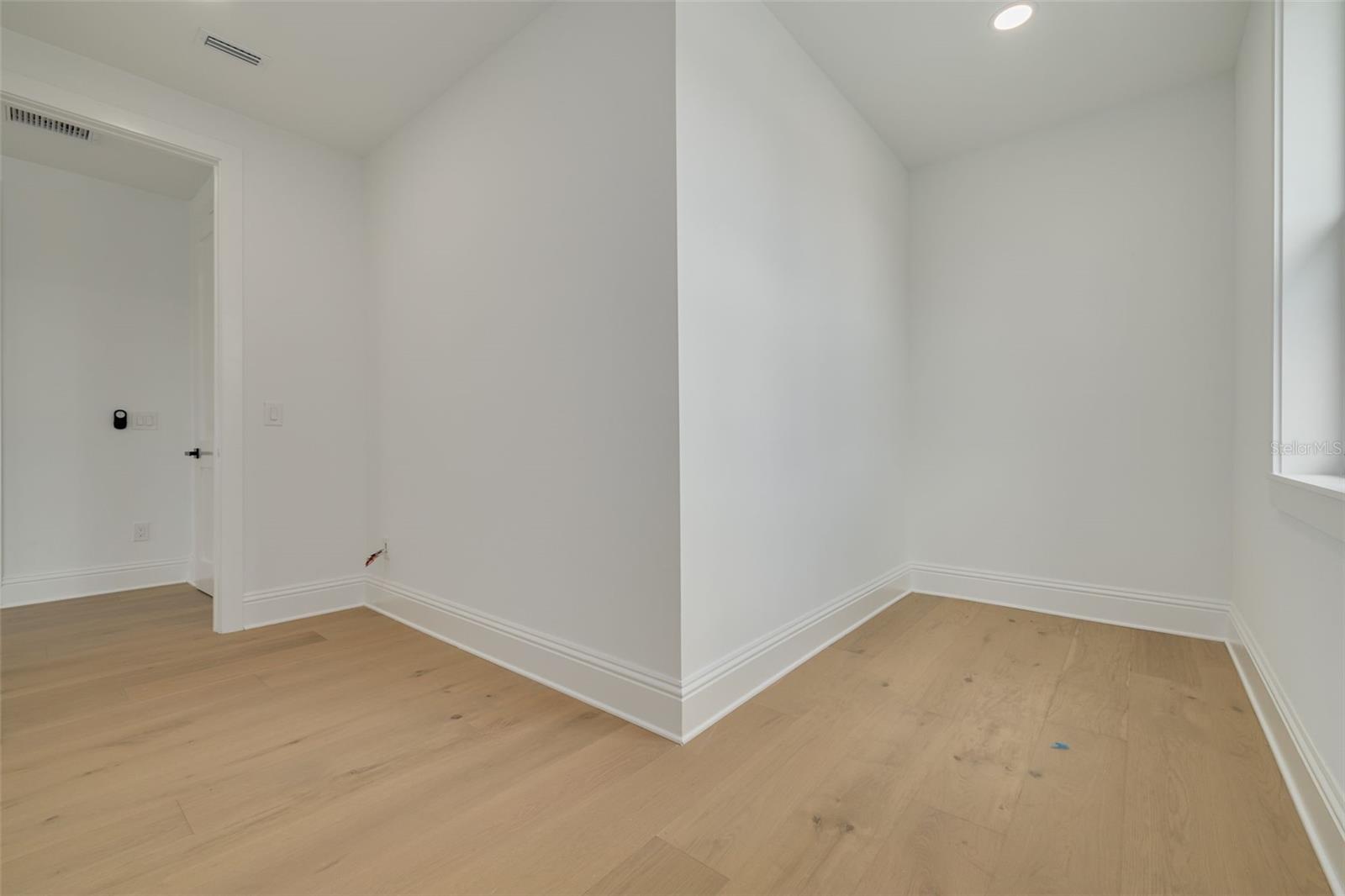 NEW ENGLAND SUB - Residential