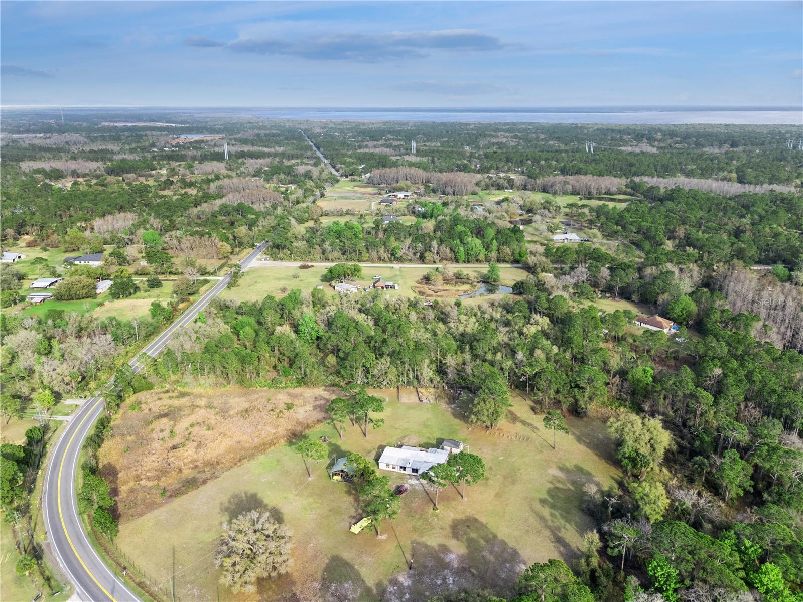 LAKE HARNEY ESTATES 5 ACRE DEV 256 PARCELS - Land