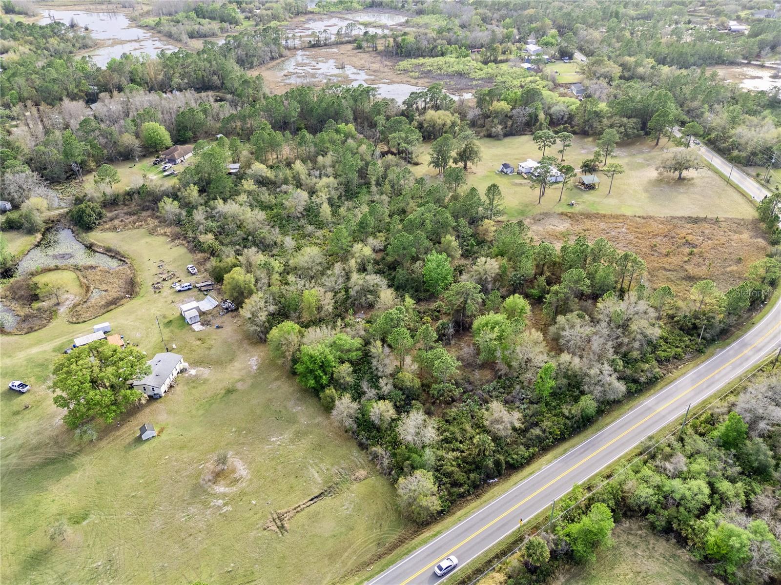 LAKE HARNEY ESTATES 5 ACRE DEV 256 PARCELS - Land