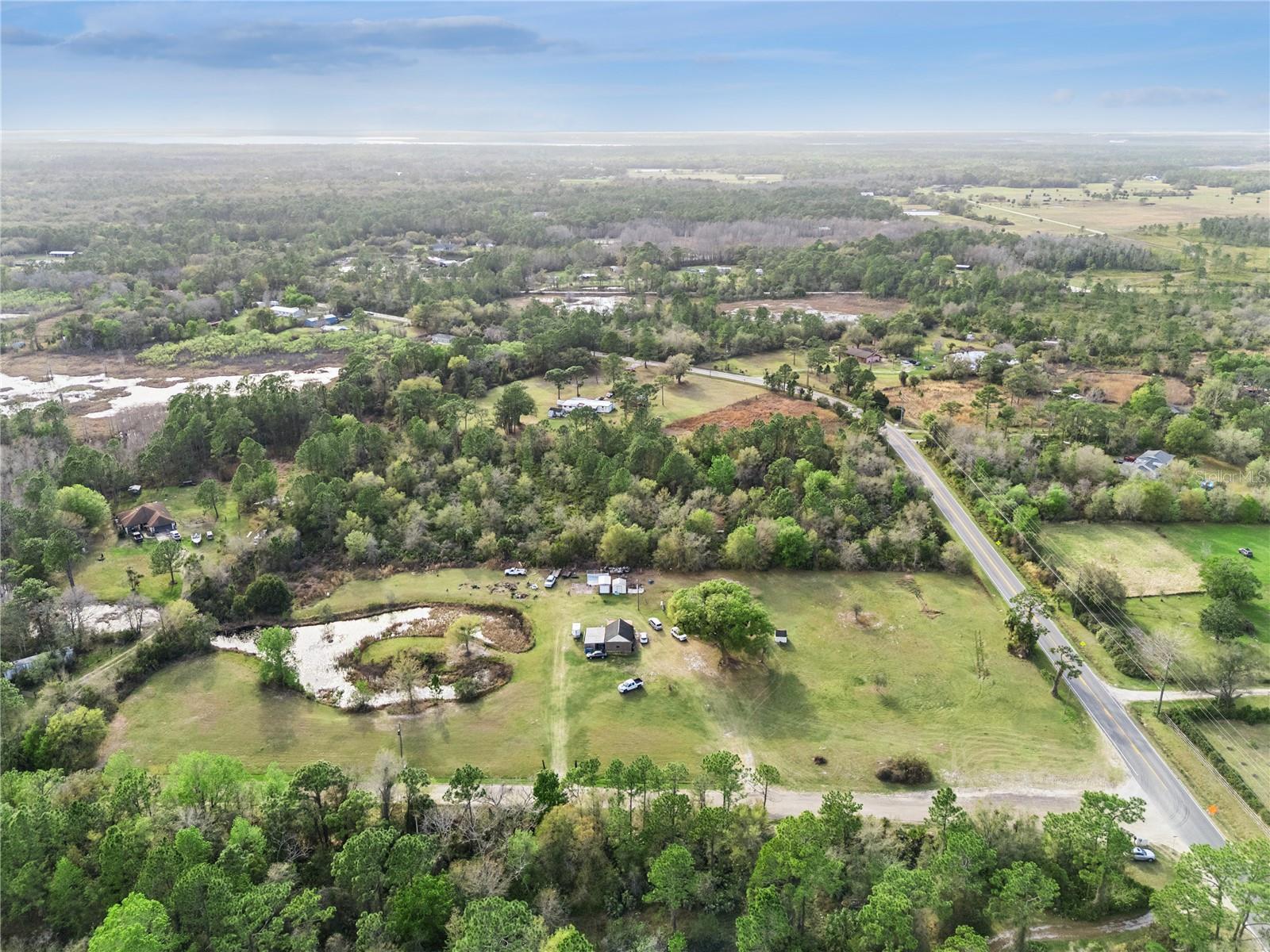 LAKE HARNEY ESTATES 5 ACRE DEV 256 PARCELS - Land