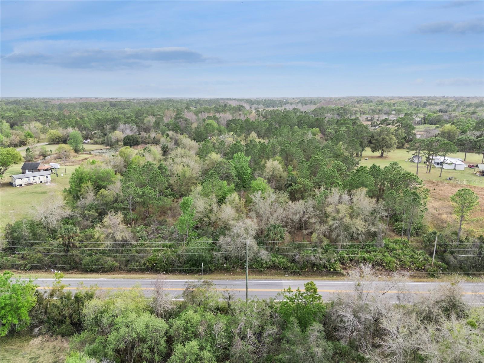 LAKE HARNEY ESTATES 5 ACRE DEV 256 PARCELS - Land