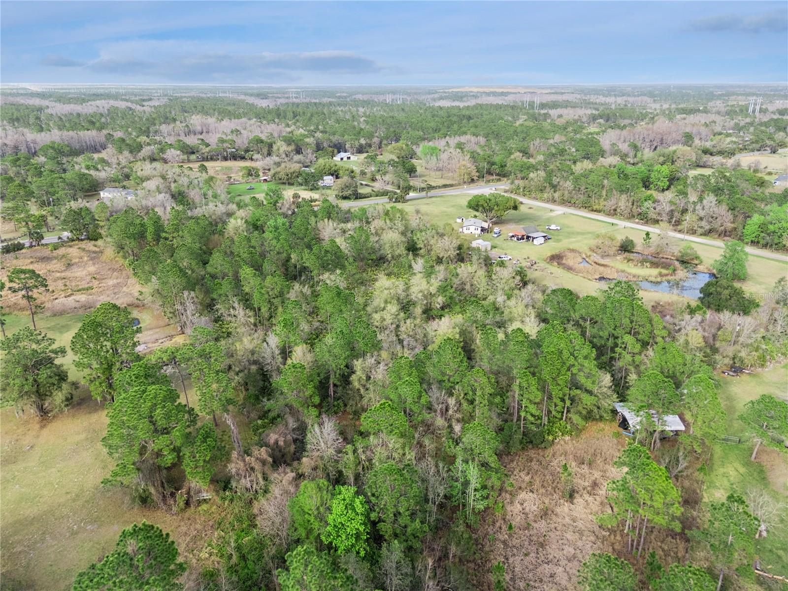 LAKE HARNEY ESTATES 5 ACRE DEV 256 PARCELS - Land