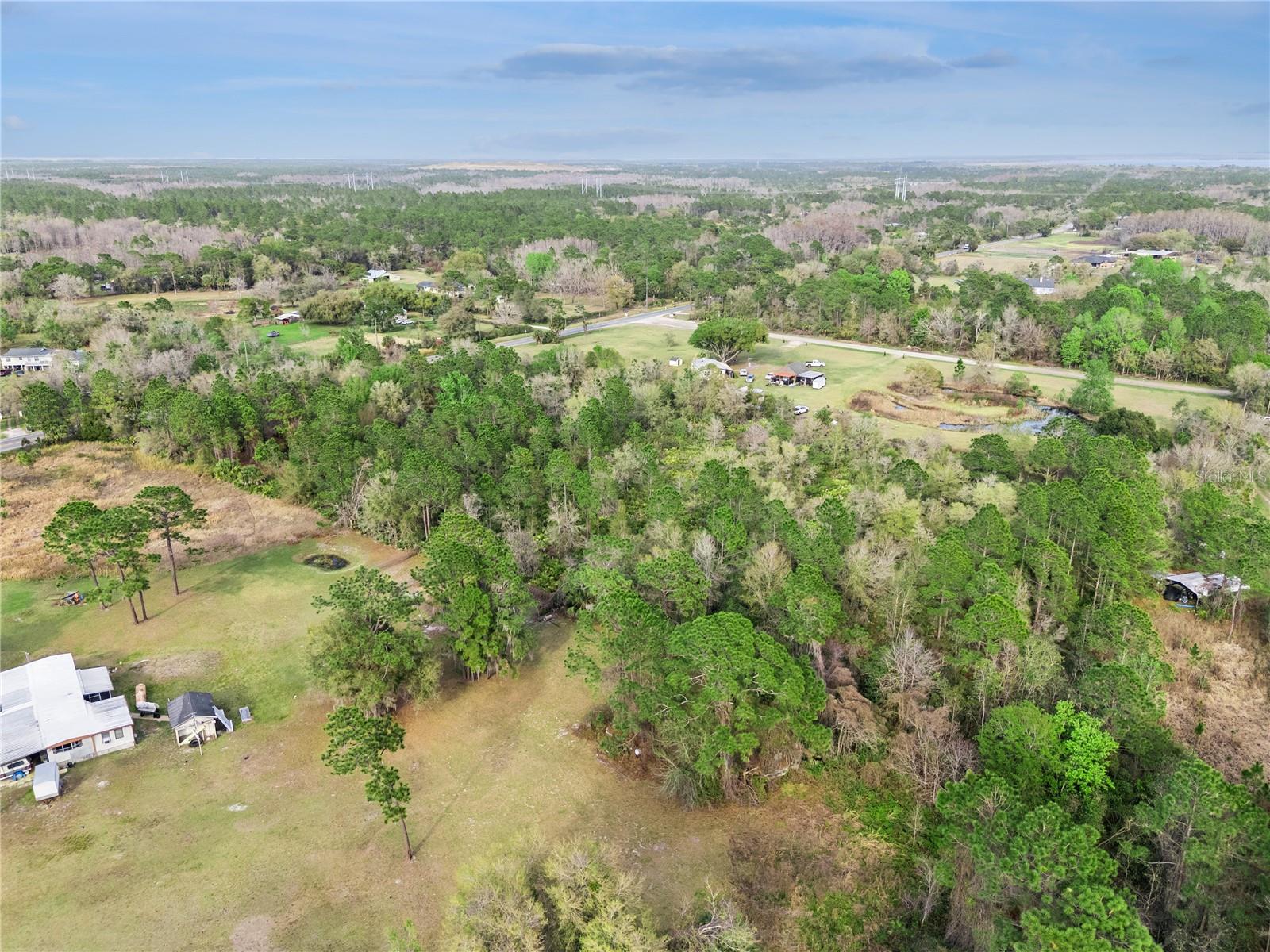 LAKE HARNEY ESTATES 5 ACRE DEV 256 PARCELS - Land