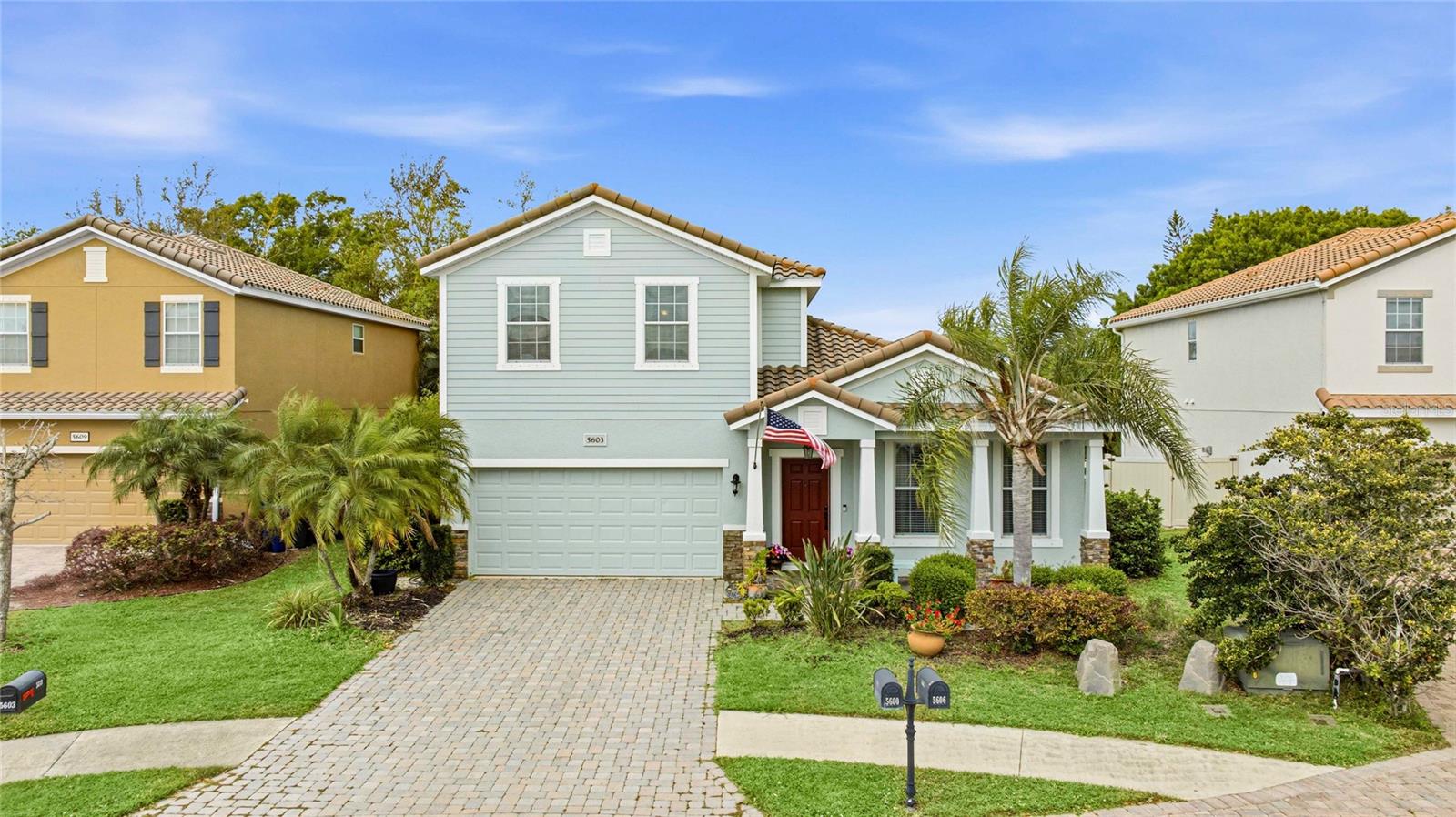OAK VISTAS - Residential