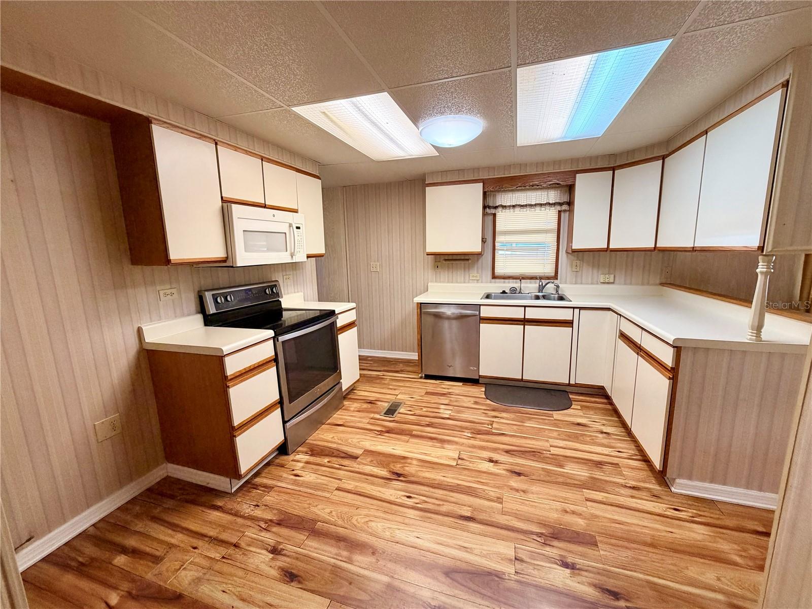 HOLIDAY PARK - Residential