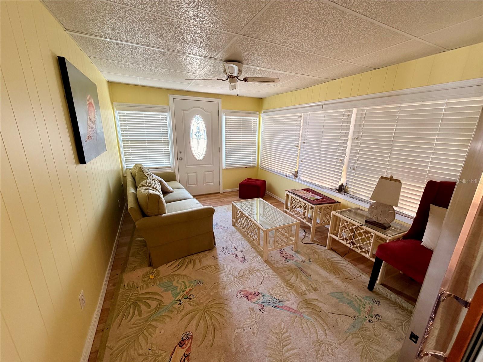 HOLIDAY PARK - Residential